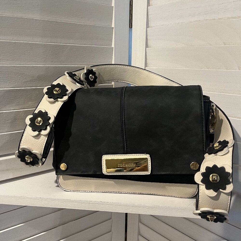 Steve Madden Black and Cream Shoulder Bag